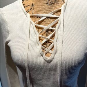 H&M Cream Ribbed Knit Top